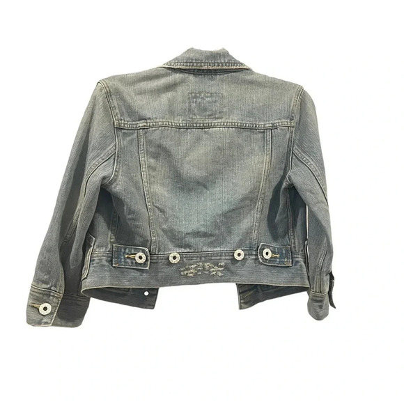 🧥 Levi’s Denim Jacket 💙 Distressed Medium Wash Jean Trucker Style M 🧥 - Picture 2 of 3